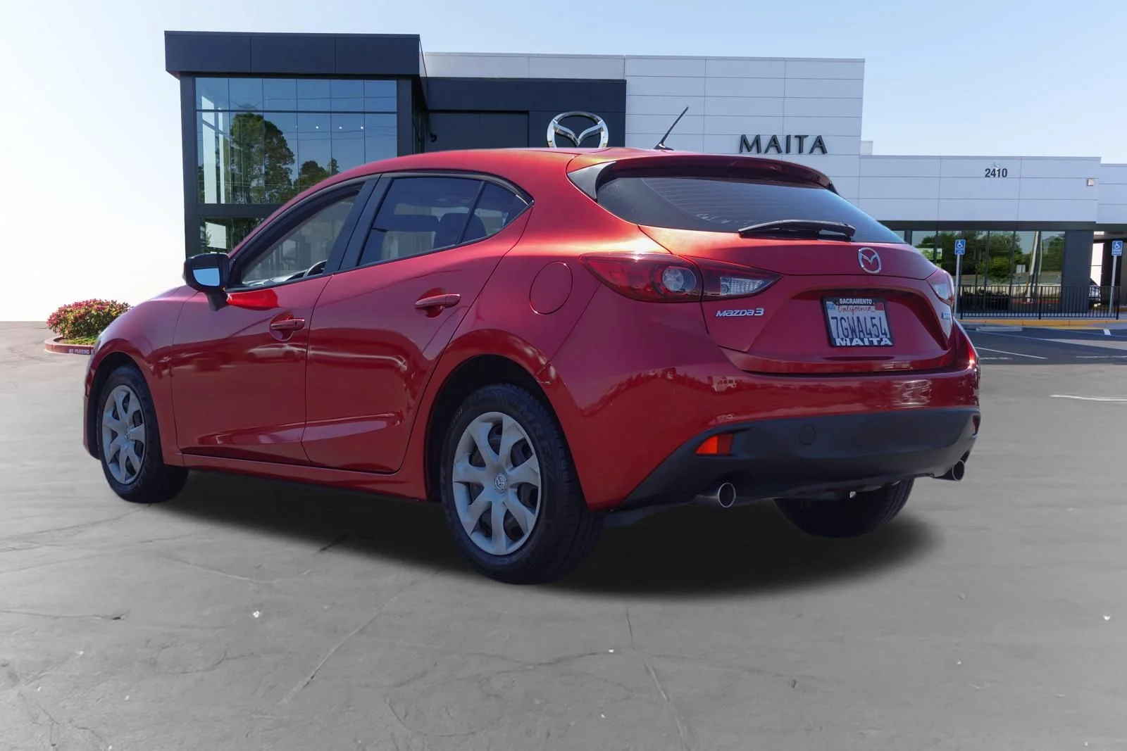 Used 2014 Soul Red Metallic Mazda i Sport image 5