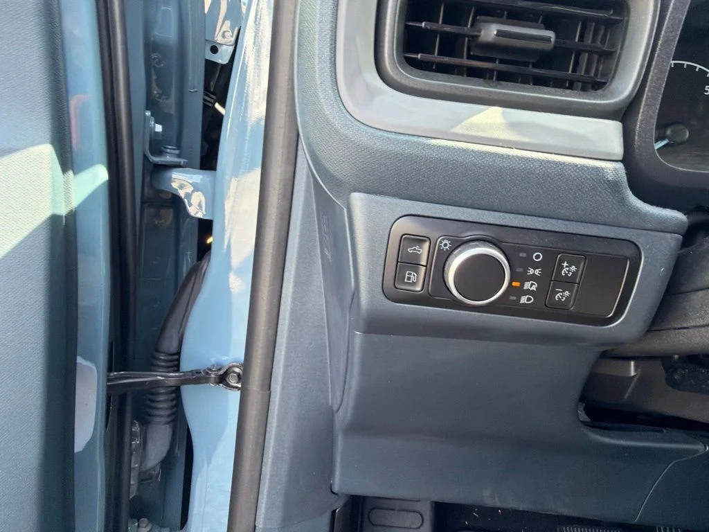 Used 2023 Blue Ford XL image 21