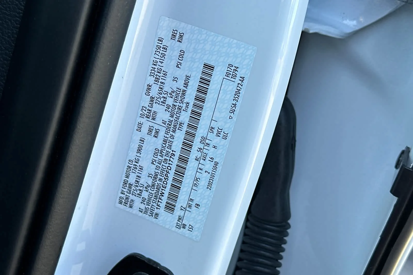 Used 2023 Oxford White Ford XLT image 28