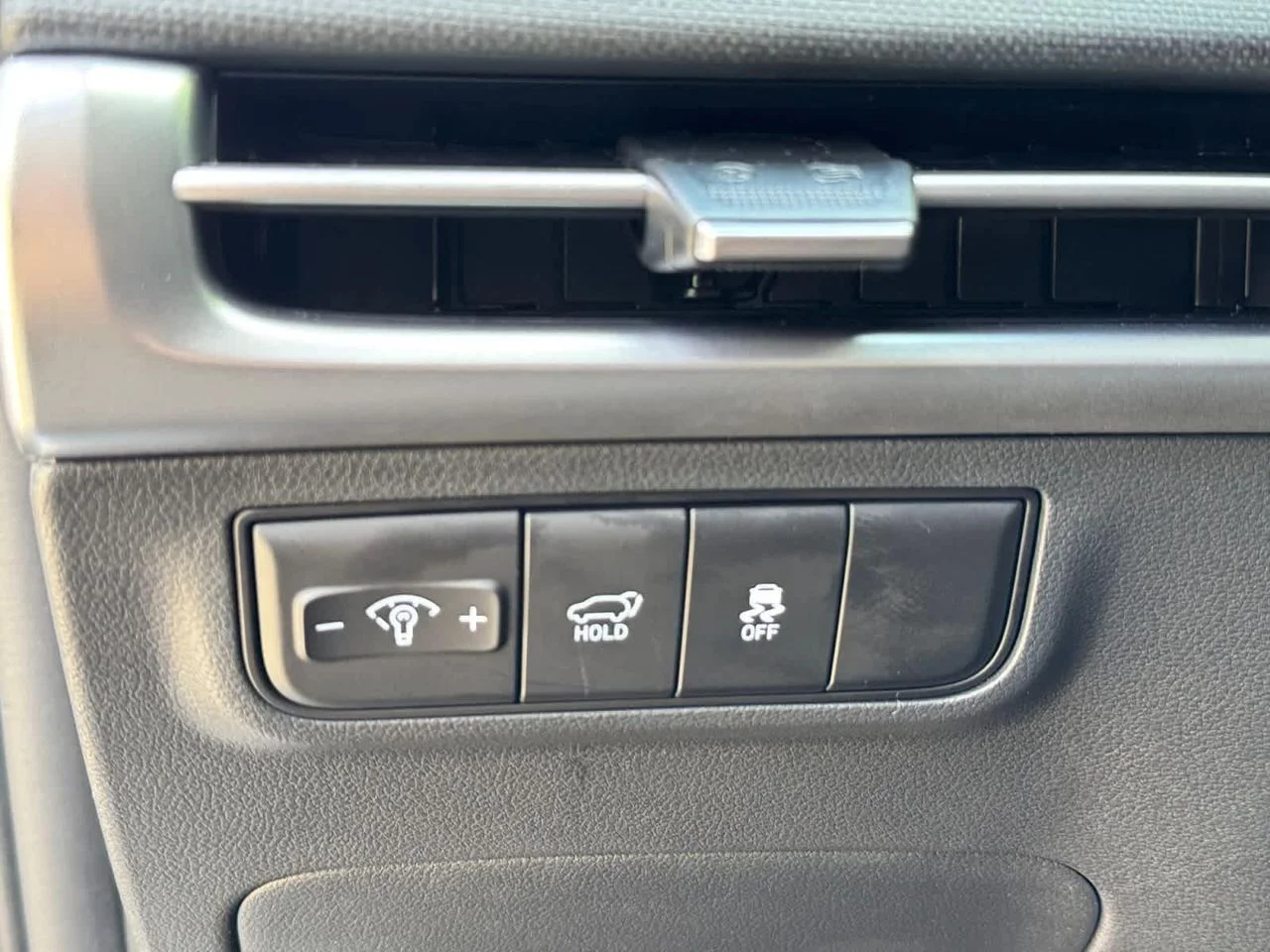 New 2026 Silver Hyundai SEL Premium AWD image 13