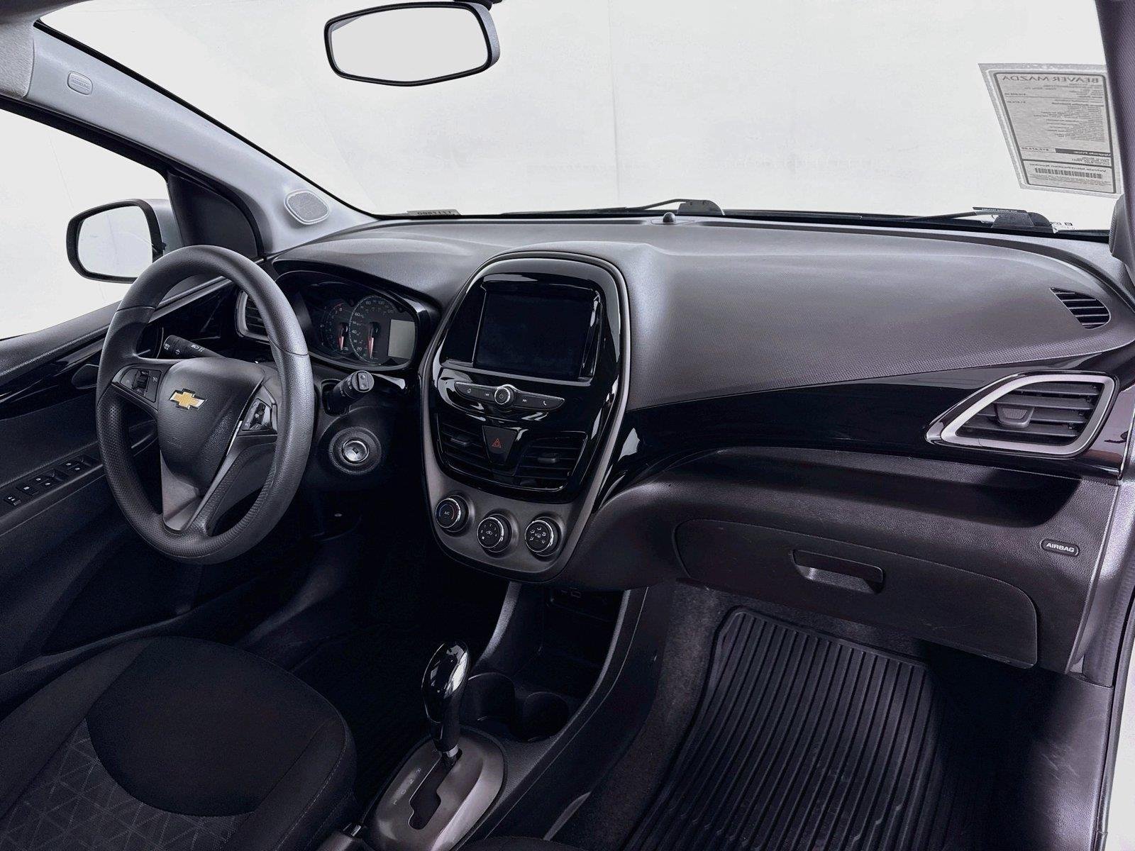Used 2021 Silver Ice Chevrolet 1LT image 33