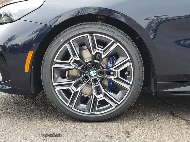 2026 BMW 5 Series 530i - Photo 27