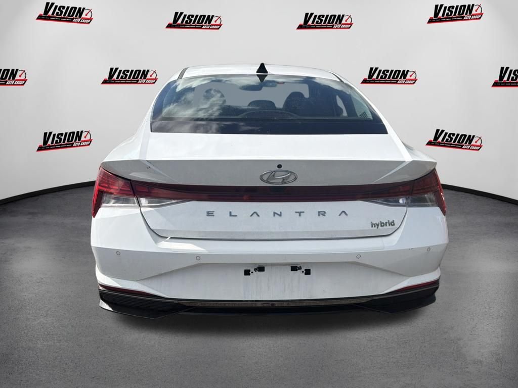 Used 2023 White Hyundai Limited image 5