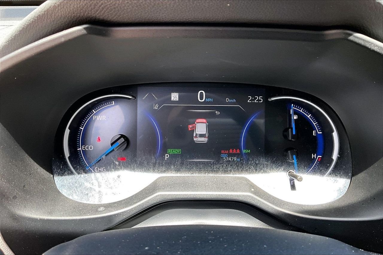 Used 2024 White Toyota XLE image 12
