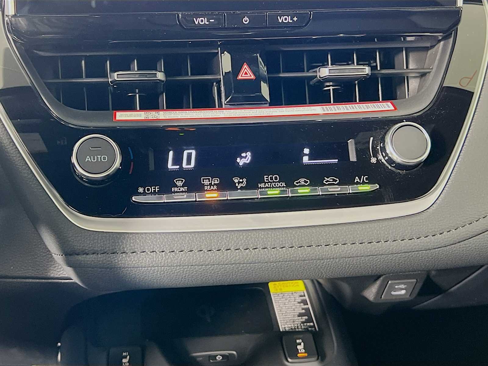 2026 Toyota Corolla — photo 11