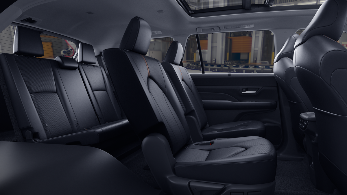 New 2026 Midnight Black Metallic Toyota Platinum image 21