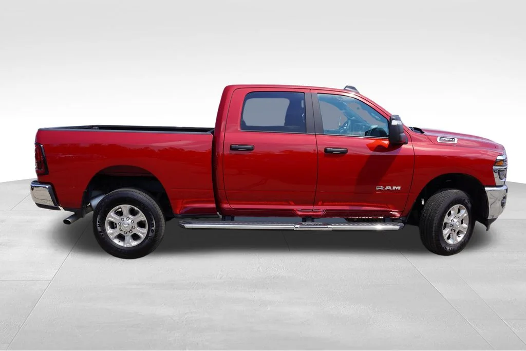 Used 2026 Molten Red Pearlcoat Ram Big Horn image 2