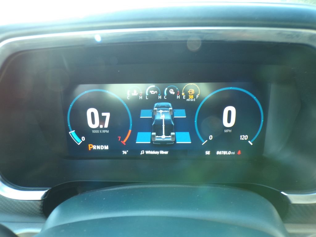 Used 2022 White Metallic Ford Limited image 14