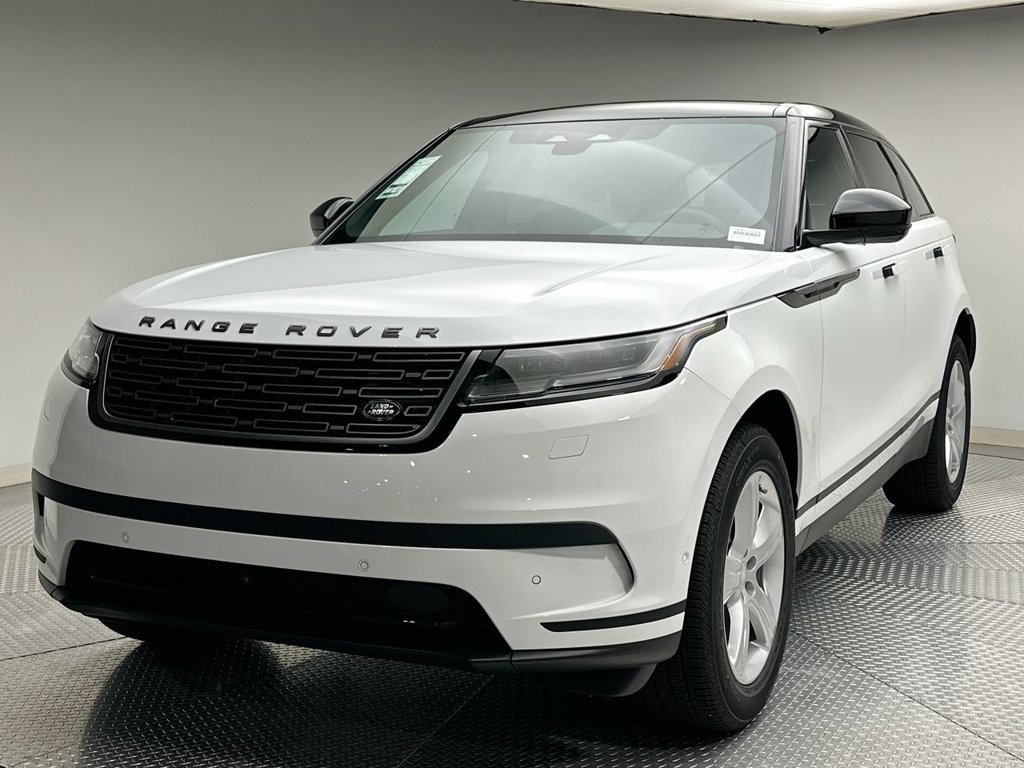 Used 2026 Fuji White Land Rover S image 1