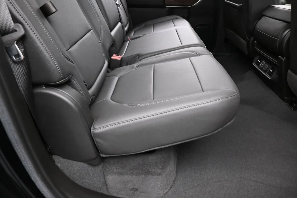 Used 2021 Black Chevrolet LT image 38