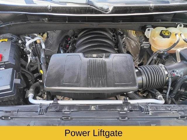 Used 2022 White GMC Denali image 24