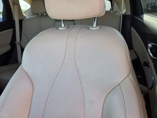 Certified Used 2020 Platinum White Pearl Acura with Technology image 16