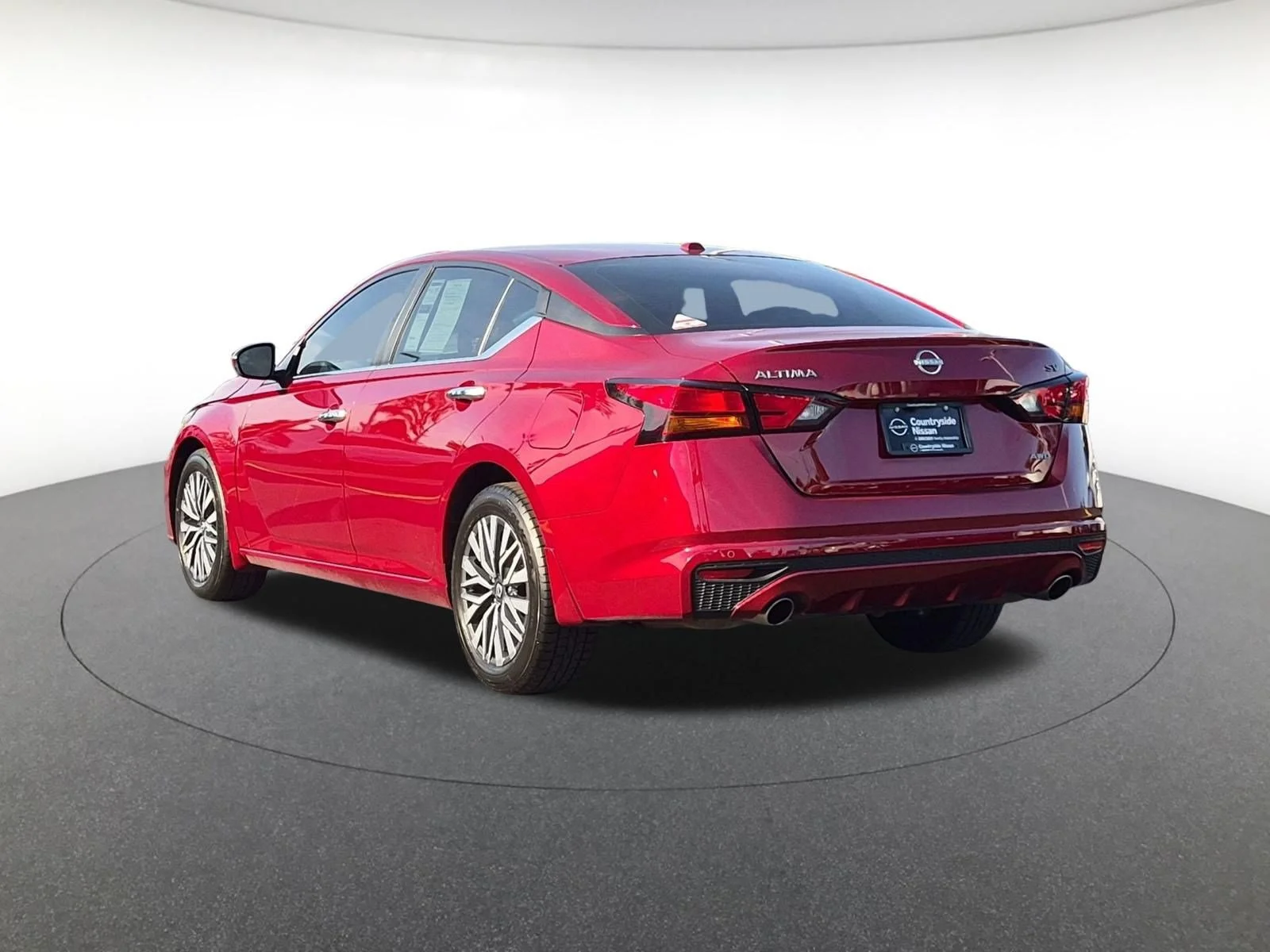 Used 2024 Scarlet Ember Nissan 2.5 SV image 7