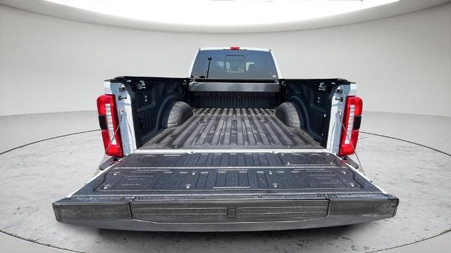 New 2026 Avalanche Ford F-350® XLT image 42