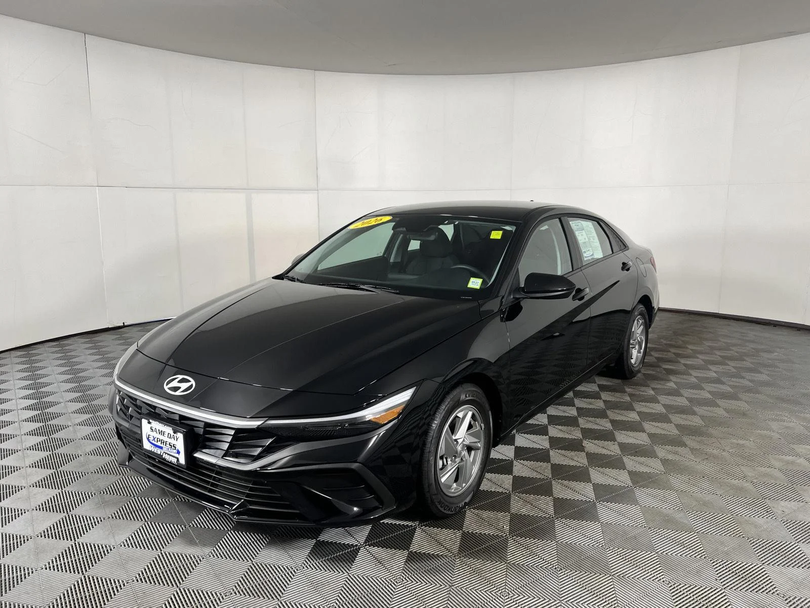 Used 2026 Abyss Black Hyundai SE image 19