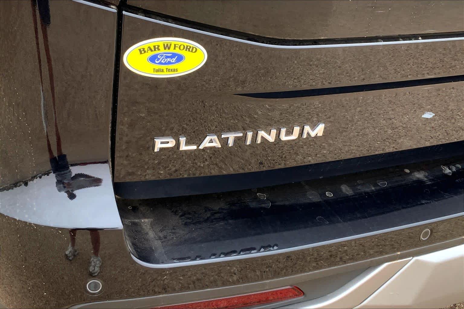 New 2026 Agate Black Metallic Ford MAX Platinum® image 15