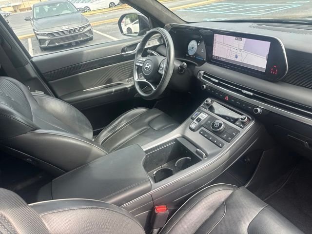 Used 2024 White Hyundai Calligraphy image 27