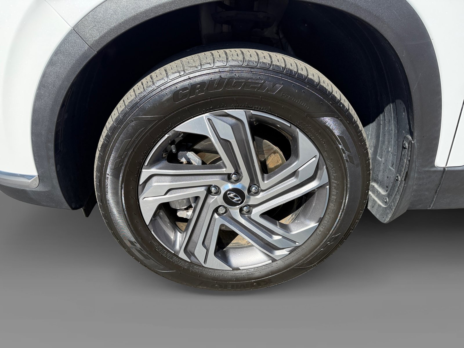 Certified Used 2023 White Pearl Hyundai SEL image 9