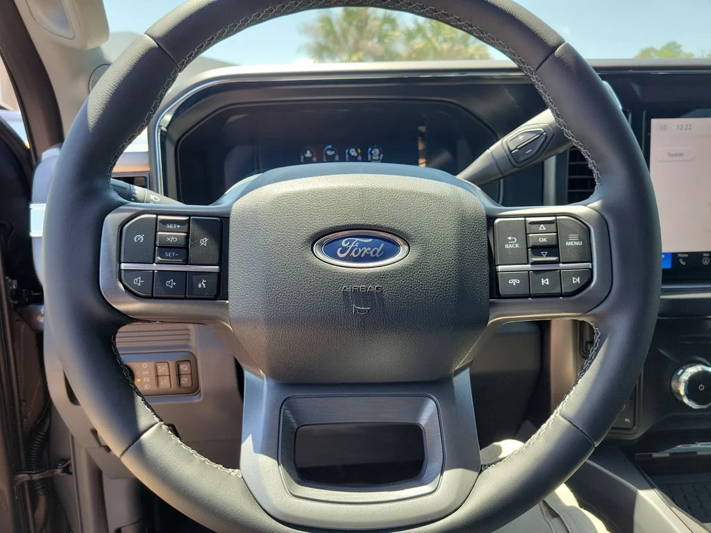 New 2026 Carbonized Gray Metallic Ford F-250® Lariat® image 18