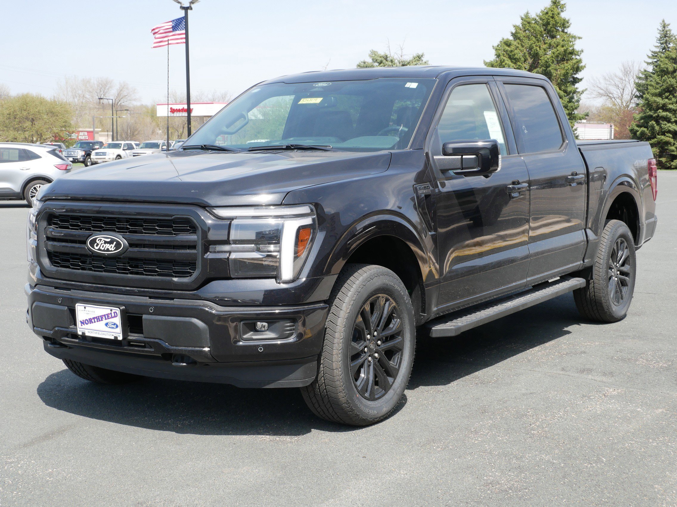 View vehicle photo 4