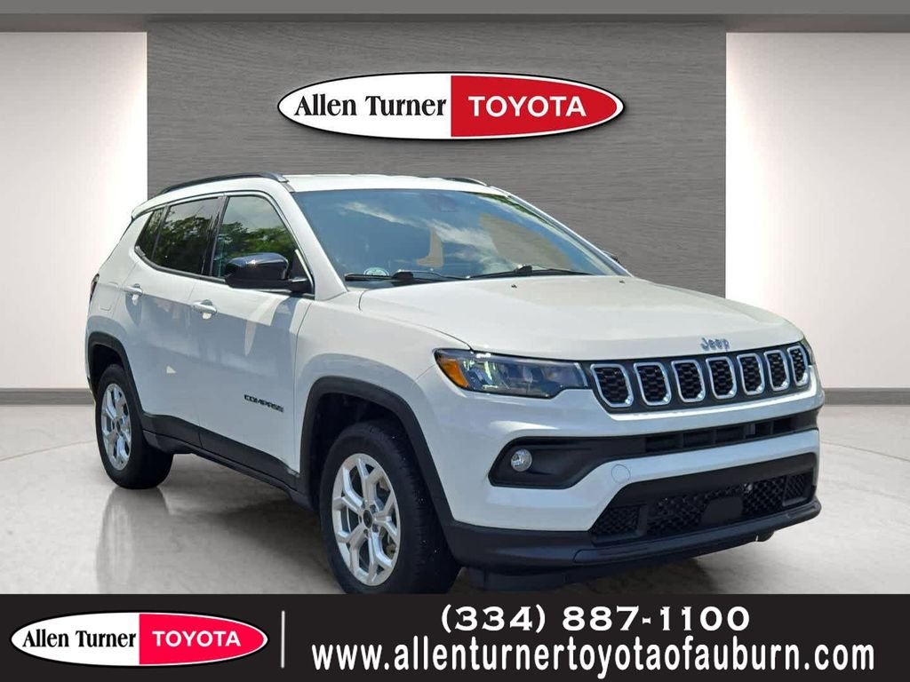 2025 Jeep Compass Latitude 4X4's photo