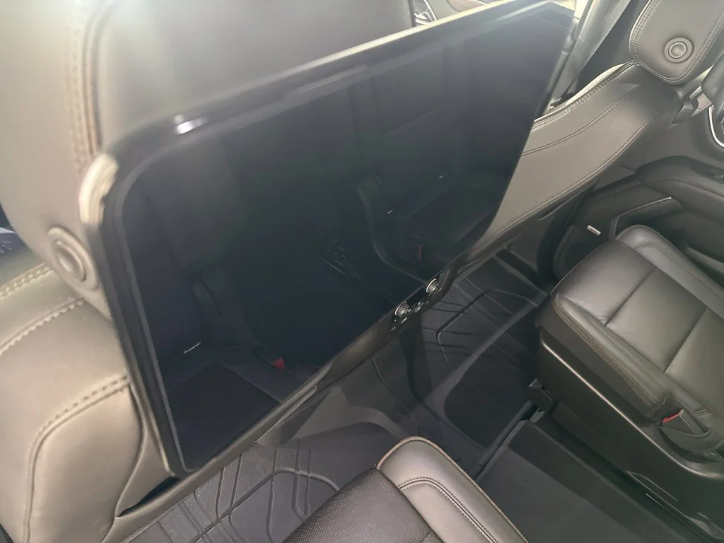 Used 2021 Black Chevrolet High Country image 44