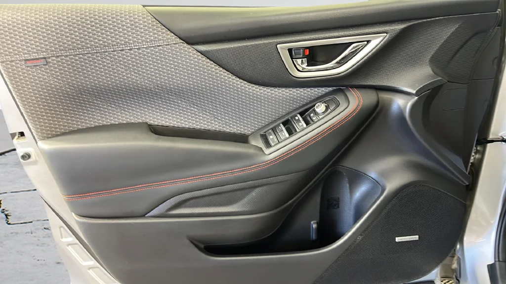 Used 2019 Silver Subaru Sport image 13