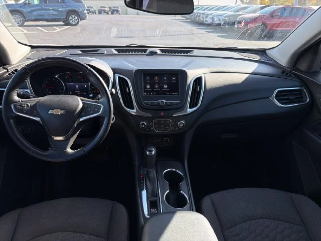Used 2021 SUMMIT WHITE Chevrolet LT image 29
