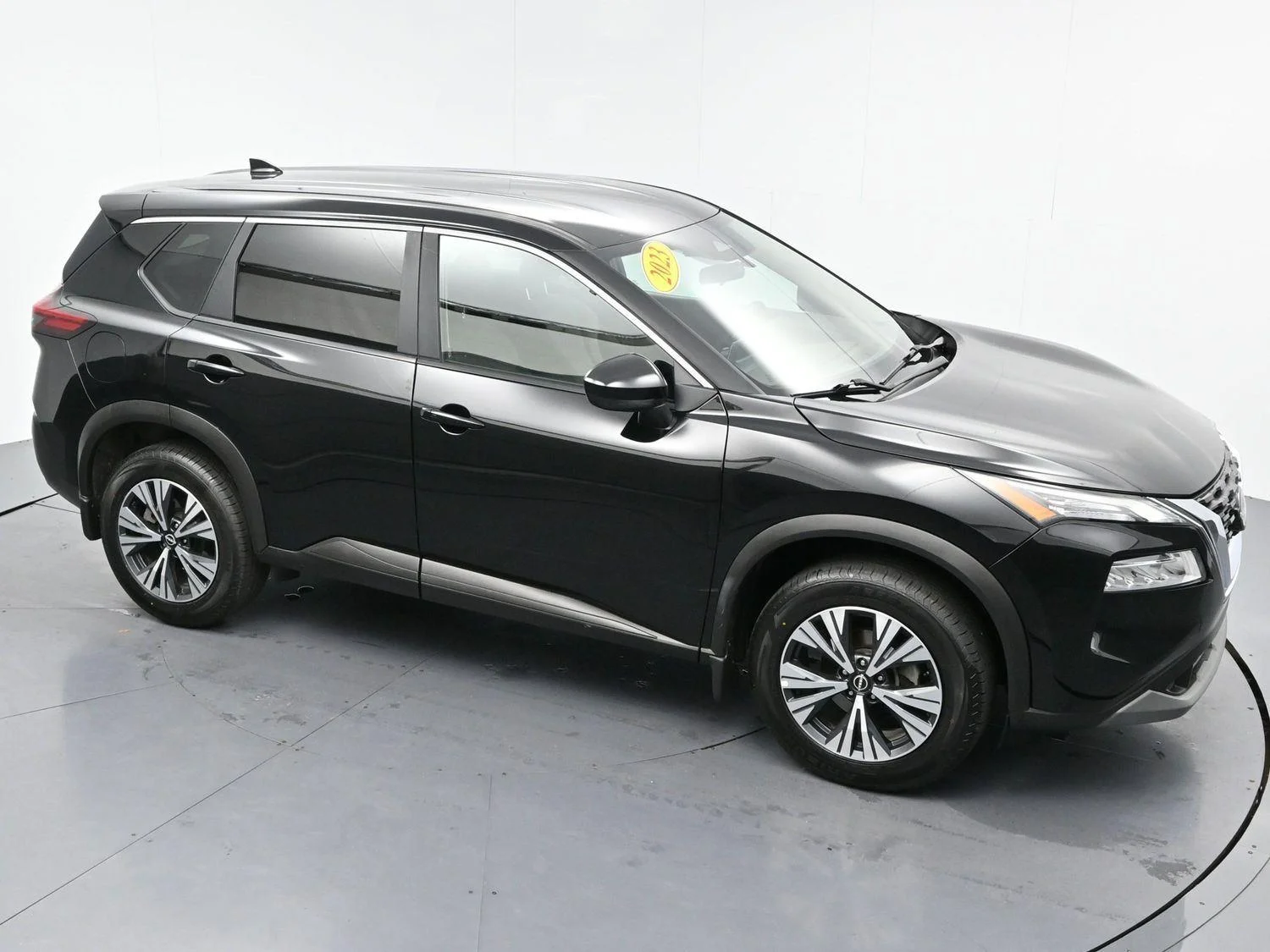 Used 2023 Super Black Nissan SV image 35