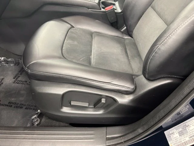 Used 2018 Blue Mazda Touring image 14
