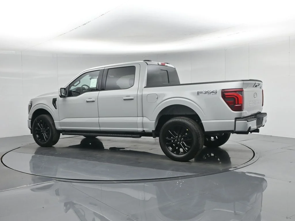 New 2026 Avalanche Ford Lariat image 6