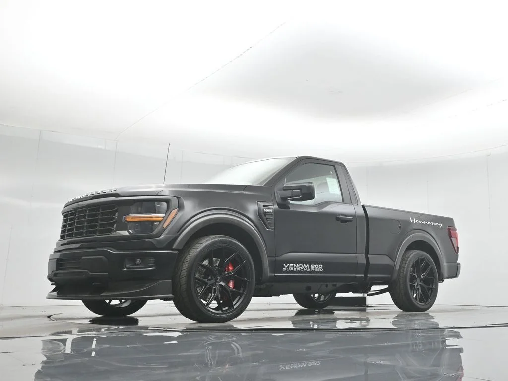 New 2025 Black Ford XL image 39