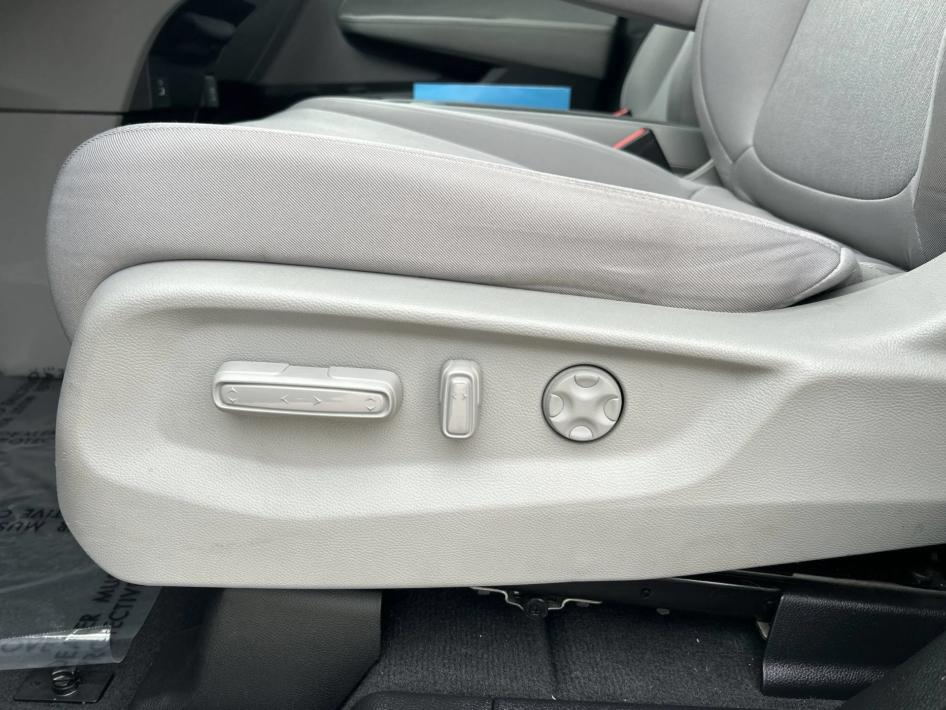 2023 Honda Odyssey EX - Photo 40