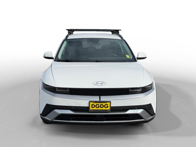 Used 2025 White Hyundai SEL image 8