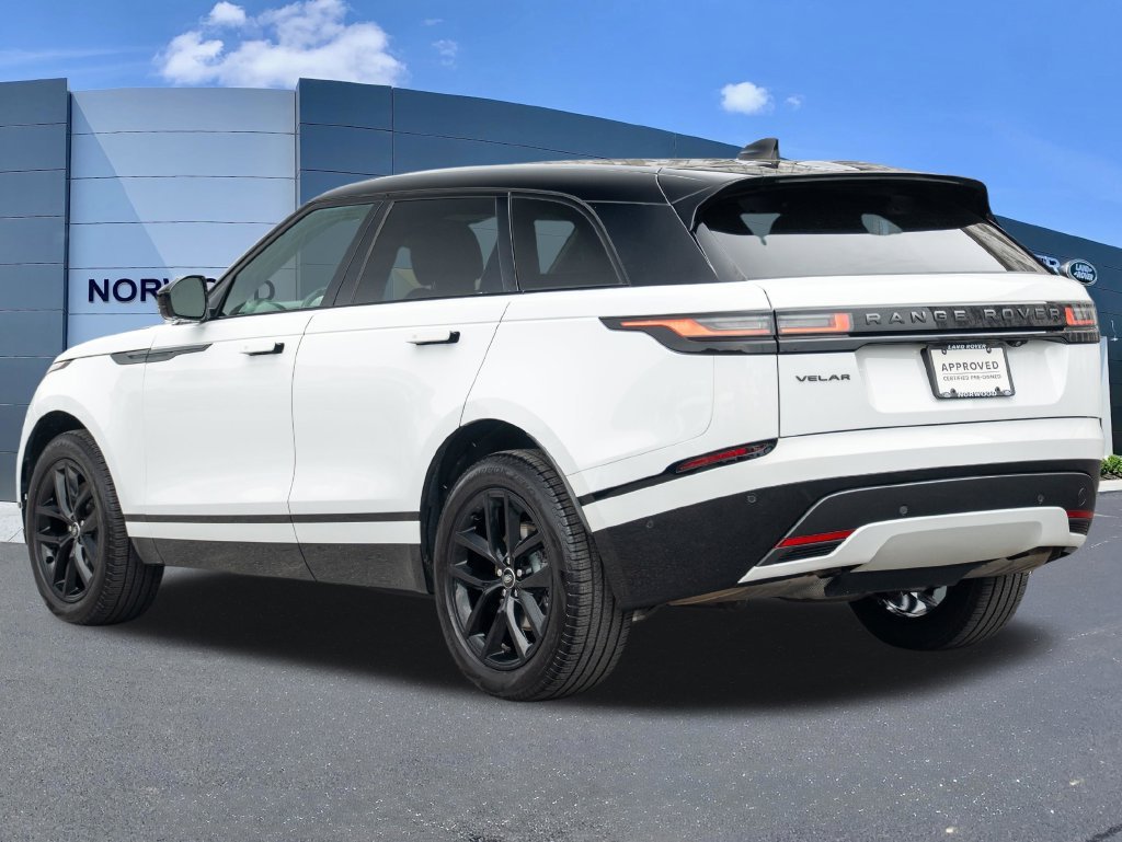 Certified Used 2026 White Land Rover Dynamic SE image 6