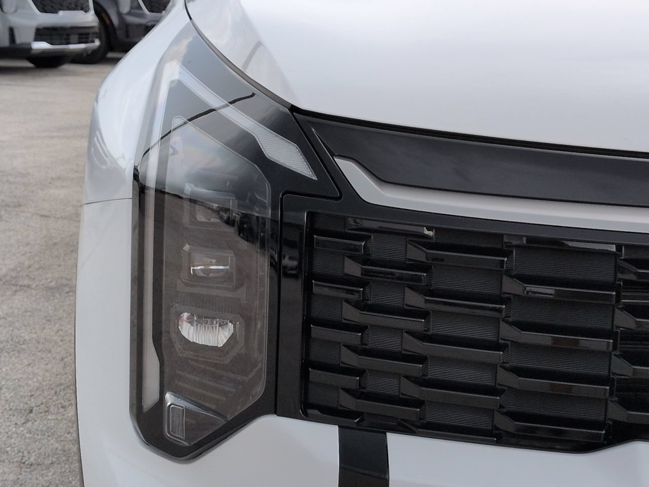New 2026 Glacial White Pearl Kia SX image 10