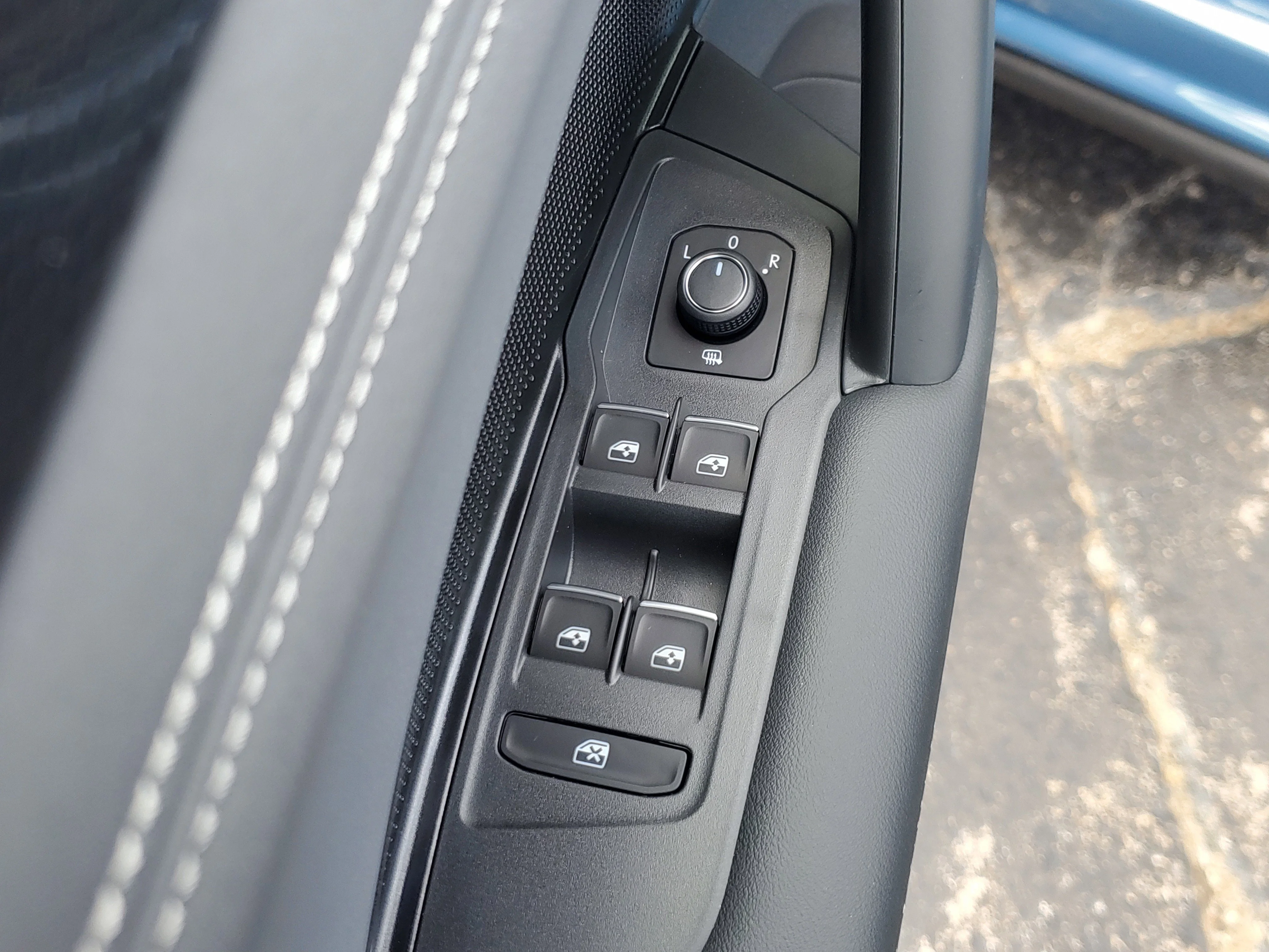 New 2026 Blue Volkswagen SE R-Line Black image 19