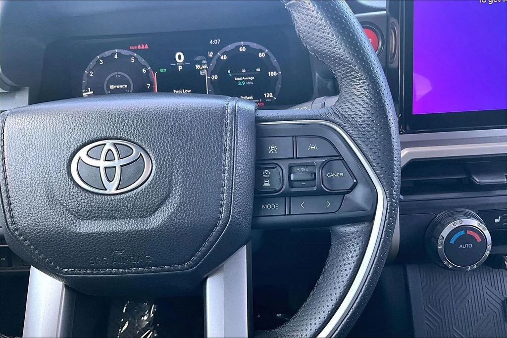 2024 Toyota Tacoma TRD Off Road - Photo 13