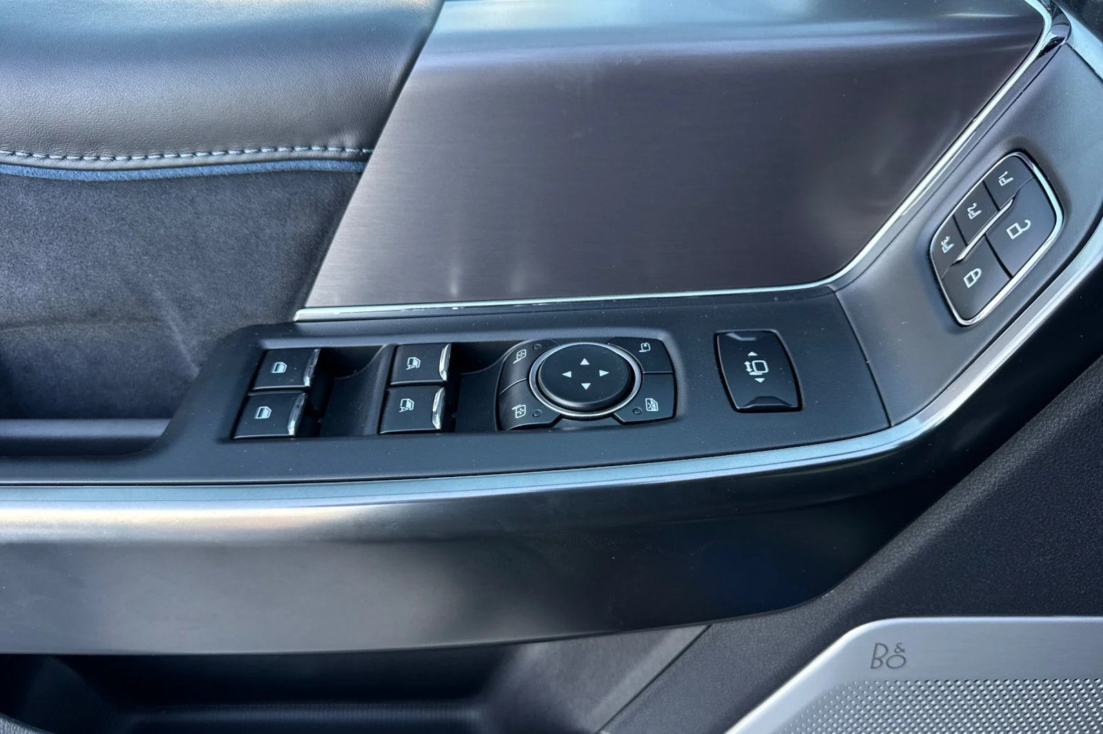 New 2026 Argon Blue Metallic Ford F-250® Platinum® image 10