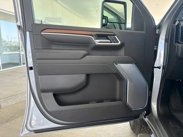 2026 GMC Sierra 2500HD Denali - Photo 14