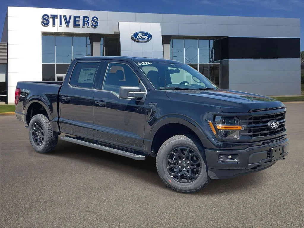 New 2026 Black Ford XLT image 1