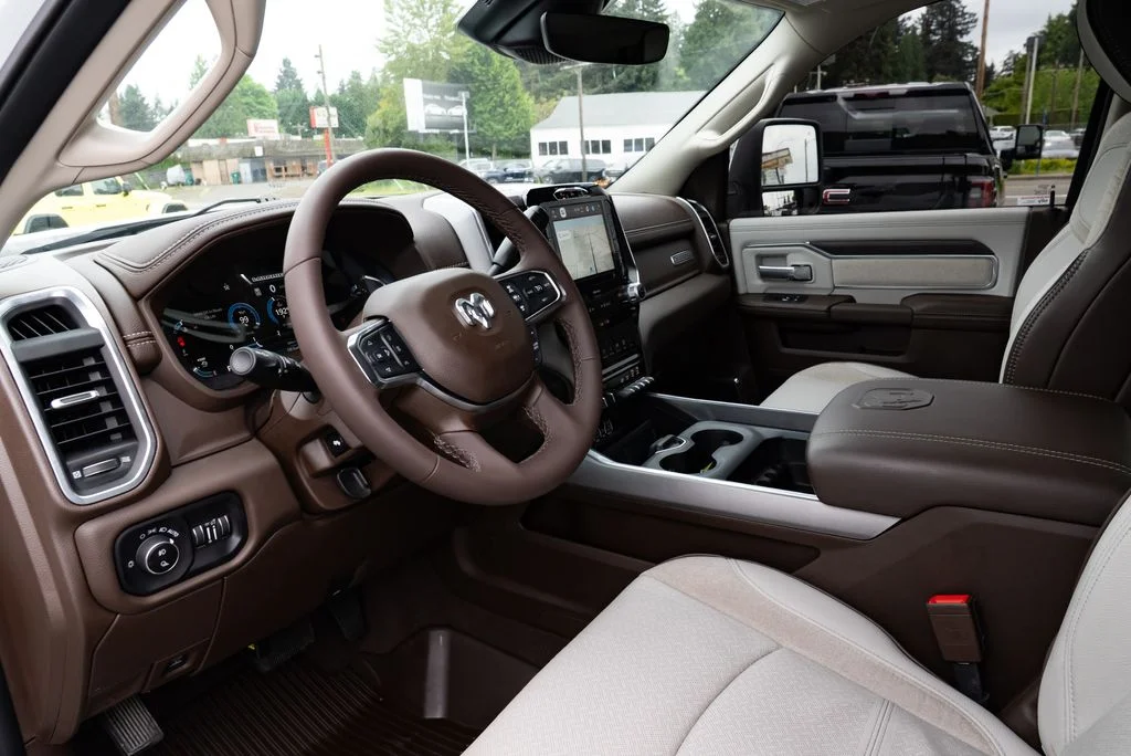 Used 2025 White Ram Laramie image 20