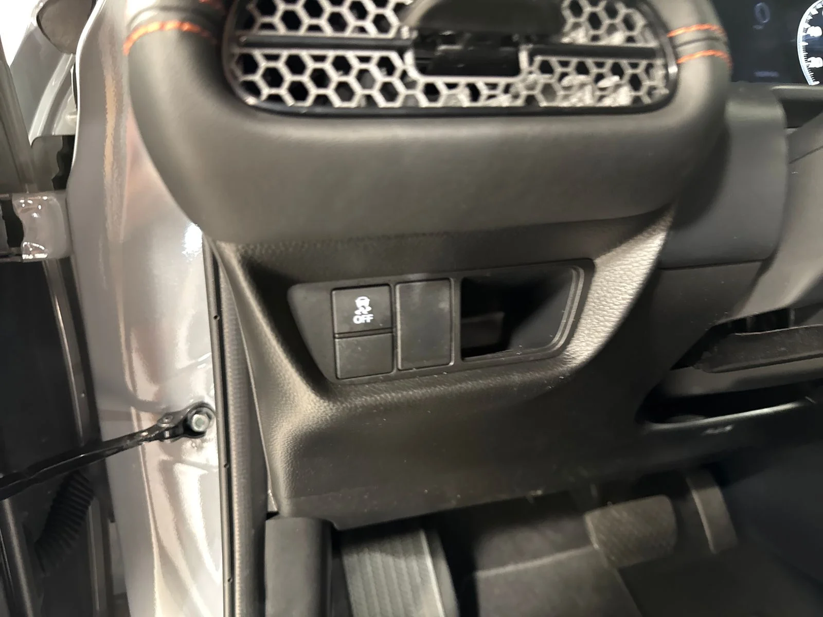 Used 2024 Urban Gray Pearl Honda Sport image 18