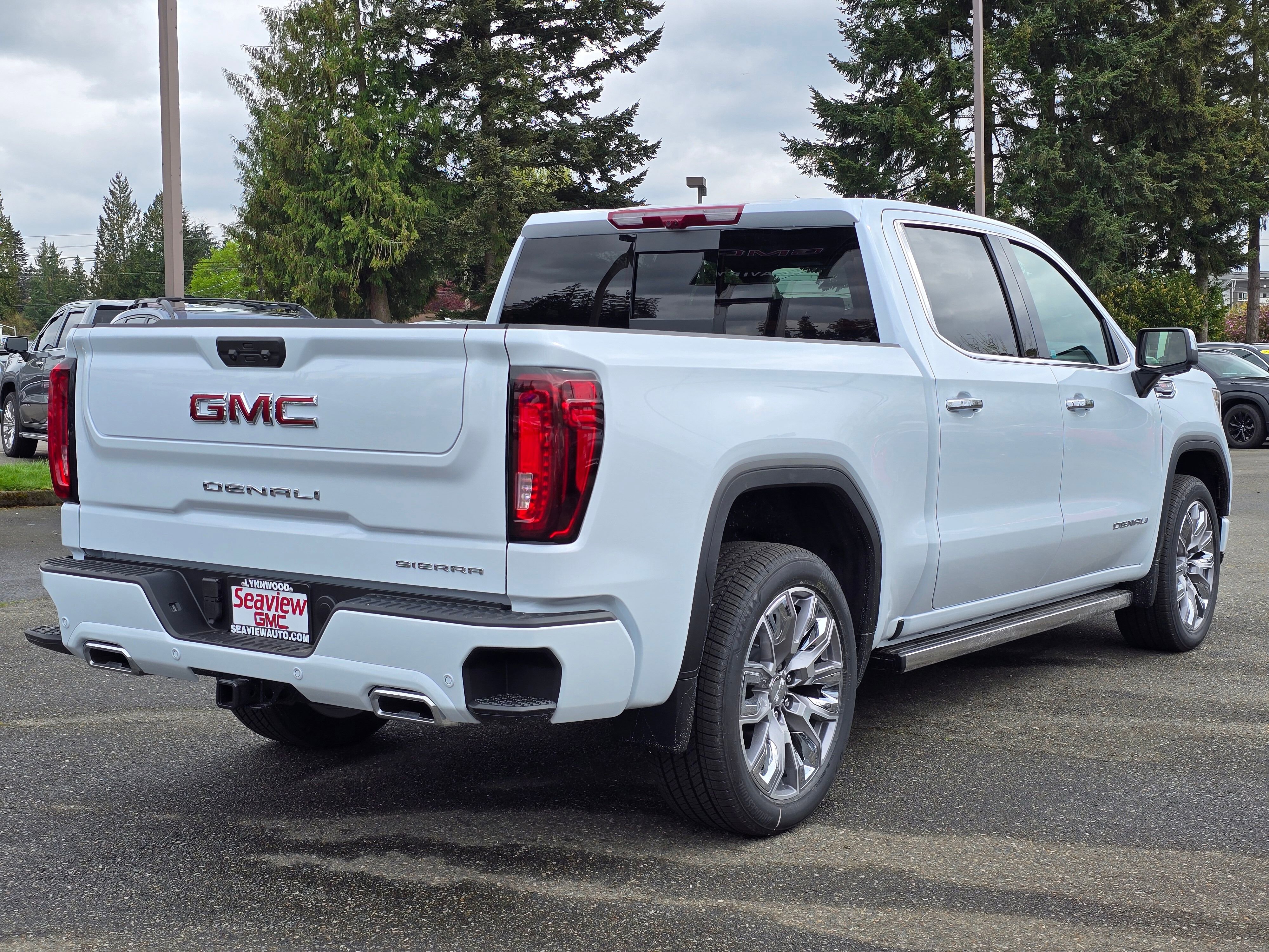 2026 GMC Sierra 1500 Denali - Photo 7