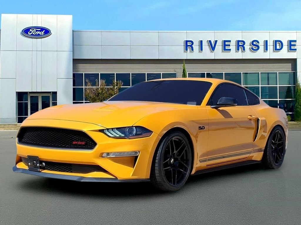 Used 2022 Orange Metallic Ford GT Premium image 3