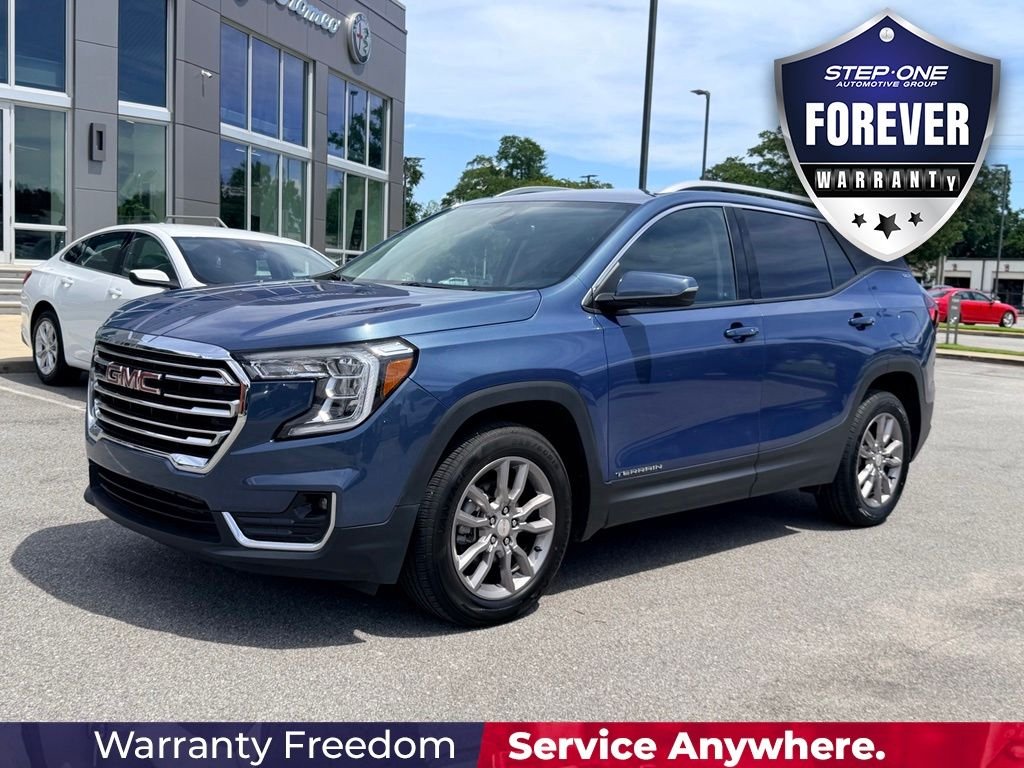 Used 2024 Blue GMC SLT image 2