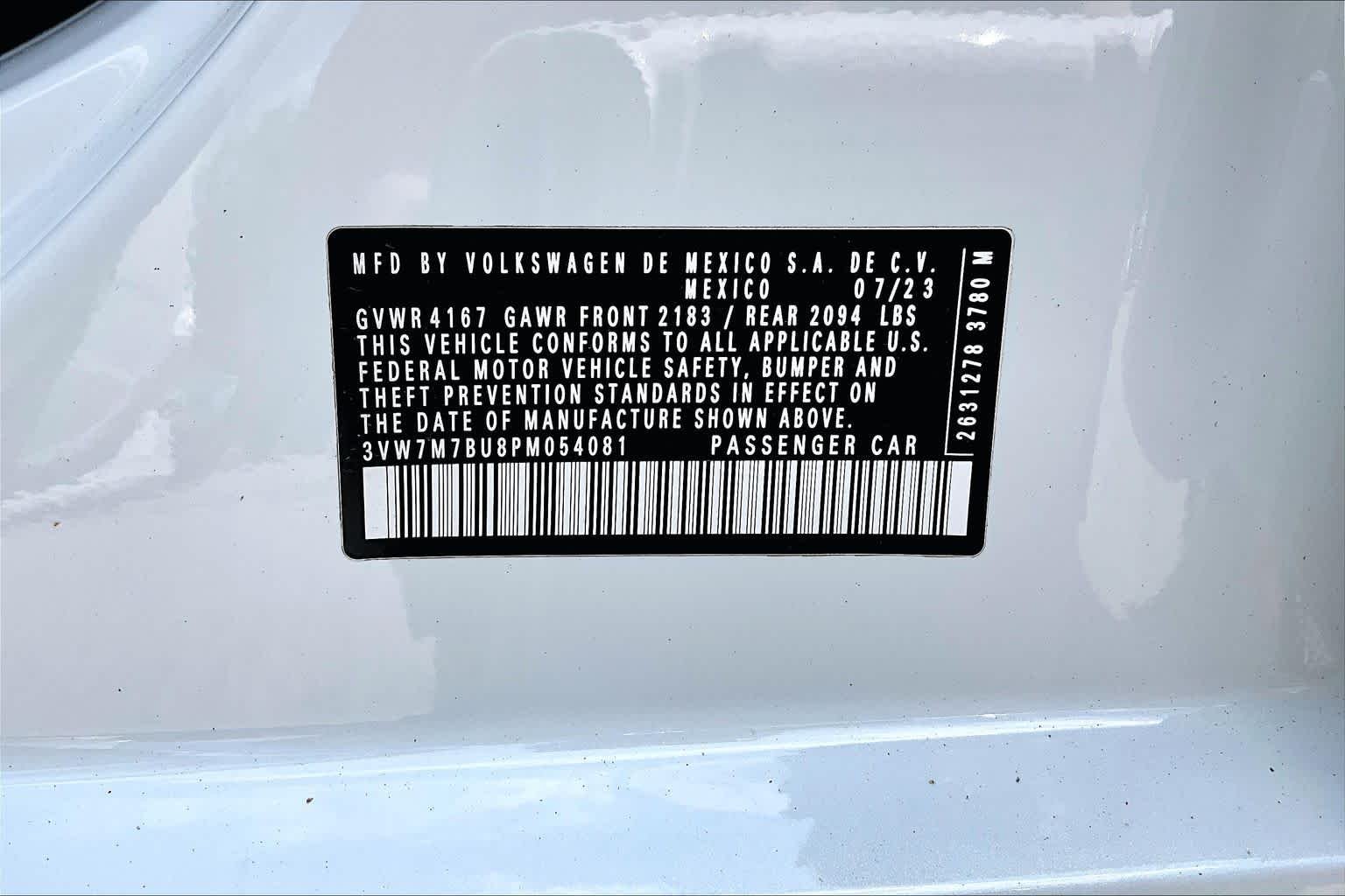 Certified Used 2023 Opal White Pearl Effect Volkswagen SE image 34