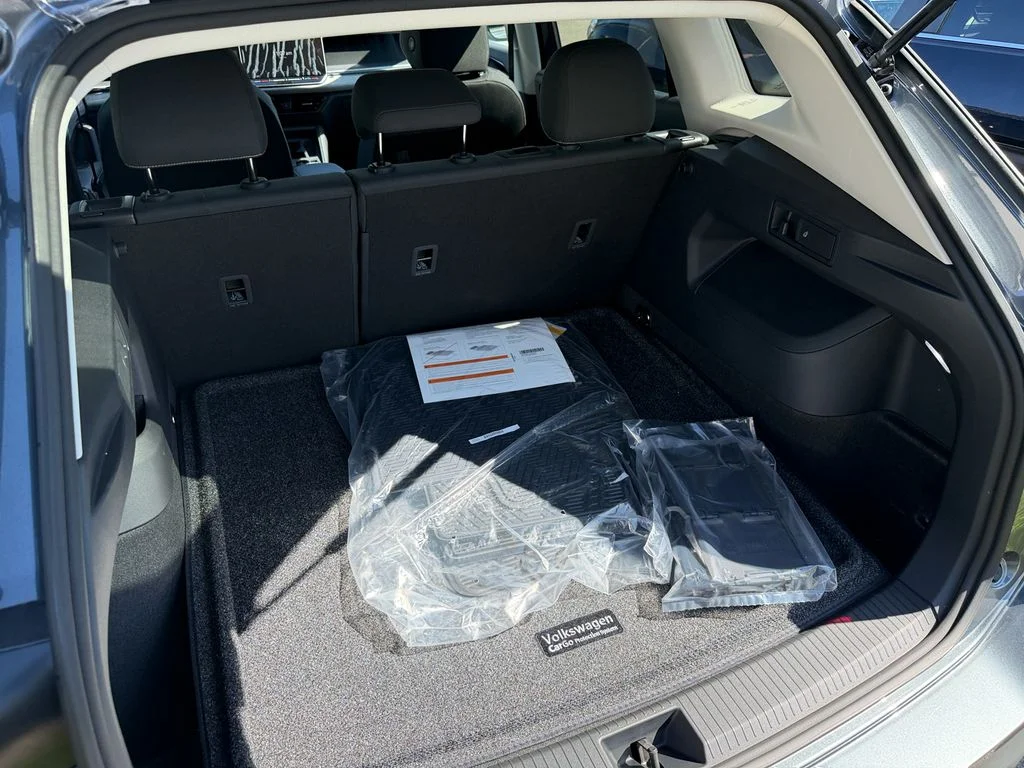 New 2026 Platinum Gray Metallic Volkswagen 2.0T S image 25