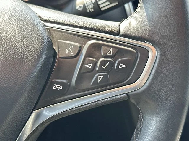 Used 2024 White Chevrolet LT image 22