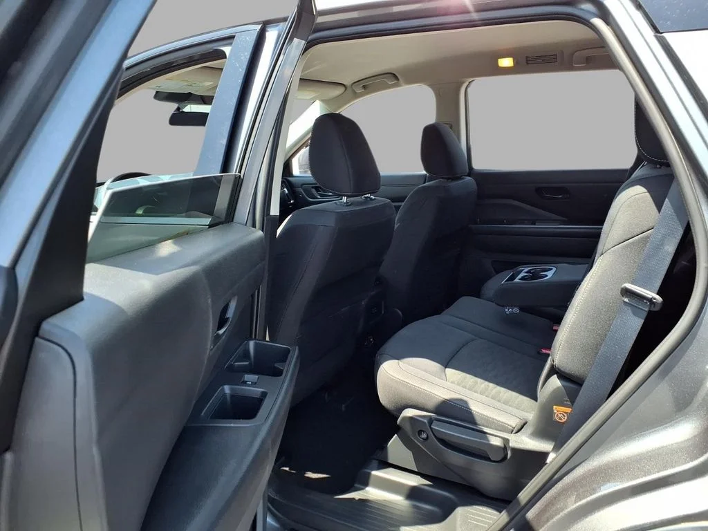 Used 2024 Gray Nissan SV image 25